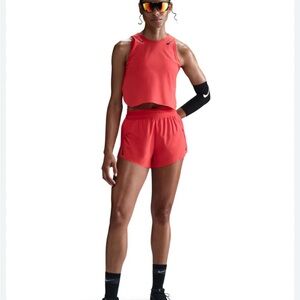 Nike AeroSwift Women's running set in Hyper Pink